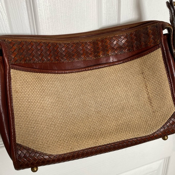 Brahmin Vintage Woven Leather and Linen Bag - Picture 11 of 12